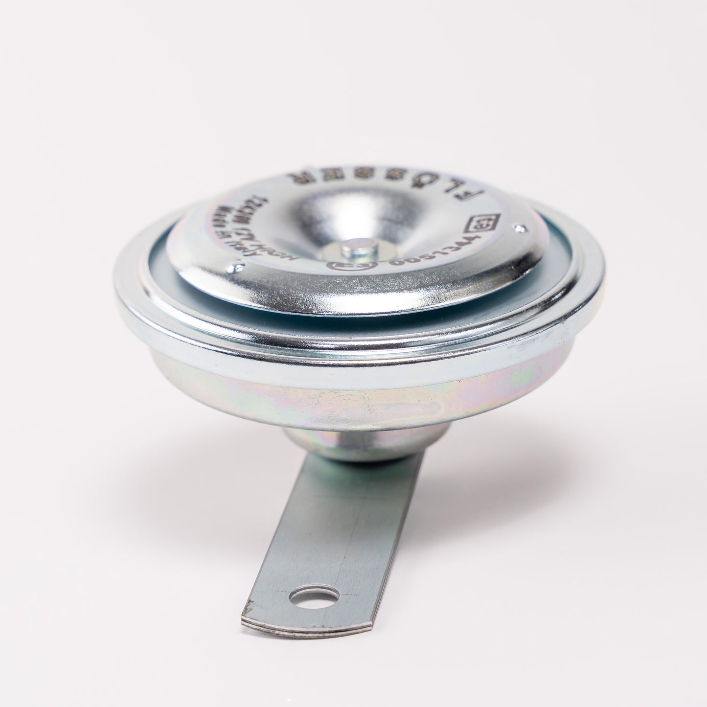 Bocina de coche de tono alto