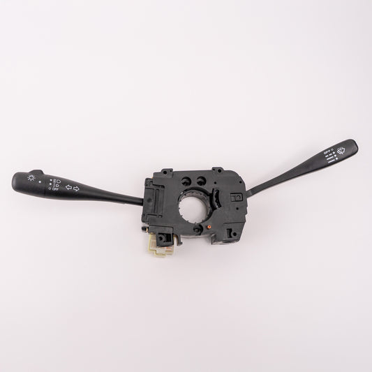 Interruptor multifunción en la columna de dirección